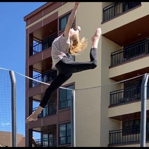 Meet your Posher, Angie